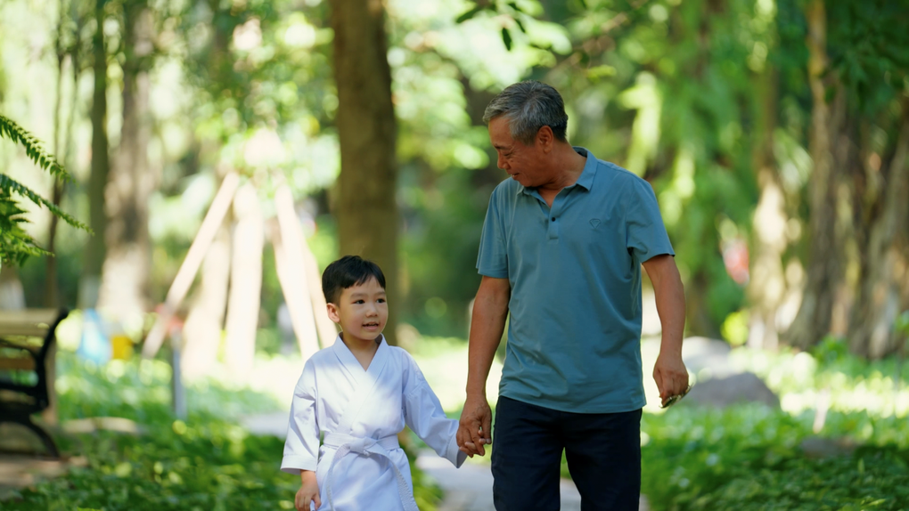 Người già Việt Nam cần môi trường sống trong lành để vừa thọ vừa khỏe như người Nhật - 5 Người già Việt Nam cần môi trường sống trong lành để vừa thọ vừa khỏe như người Nhật - 5