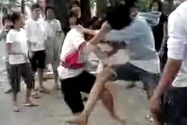 “Mổ xẻ” hiện tượng học sinh đánh nhau