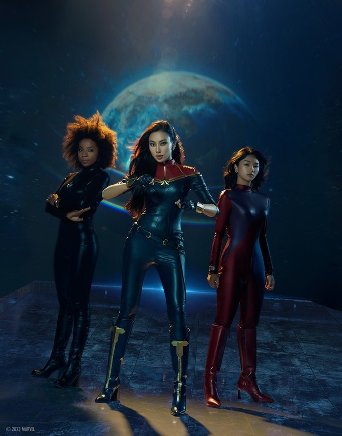 Bộ ảnh được lấy cảm hứng từ “The Marvels” (tựa Việt: Biệt đội Marvel) với 3 nhân vật nữ chính