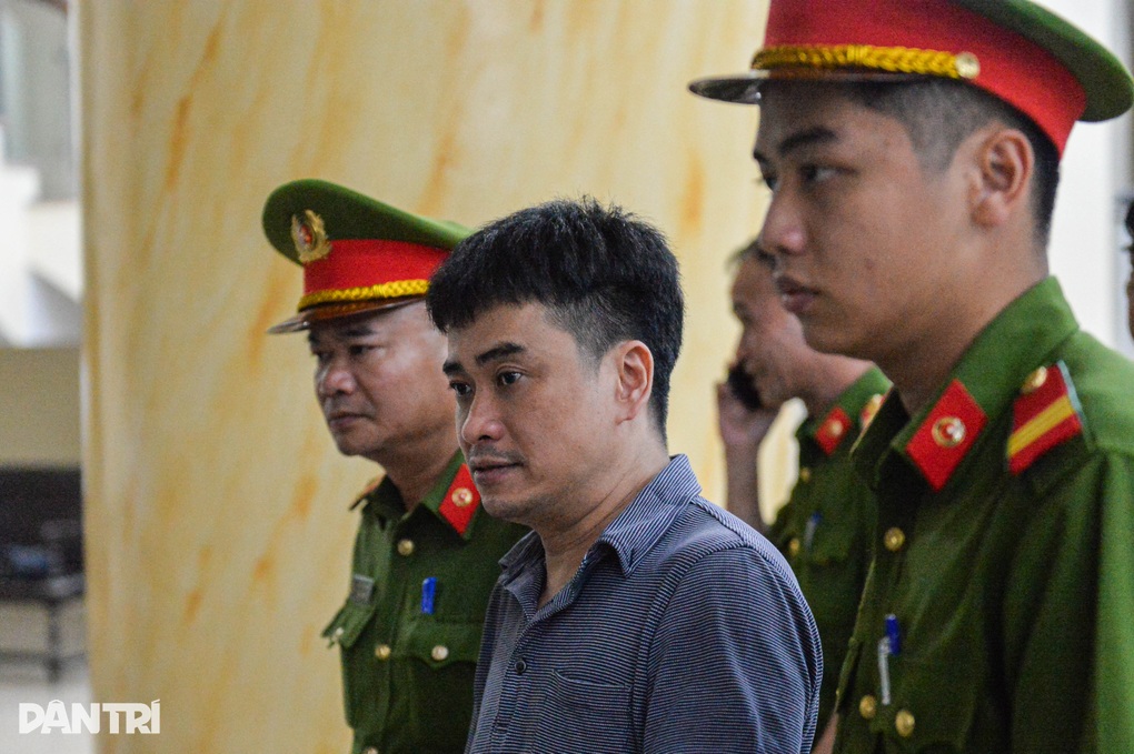Cựu Bộ trưởng Y tế Nguyễn Thanh Long: Đây là bài học vô cùng đau xót - 1 Cựu Bộ trưởng Y tế Nguyễn Thanh Long: Đây là bài học vô cùng đau xót - 1