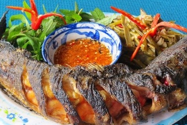 Trê nướng, mắm gừng: Món ngon xứ Huế