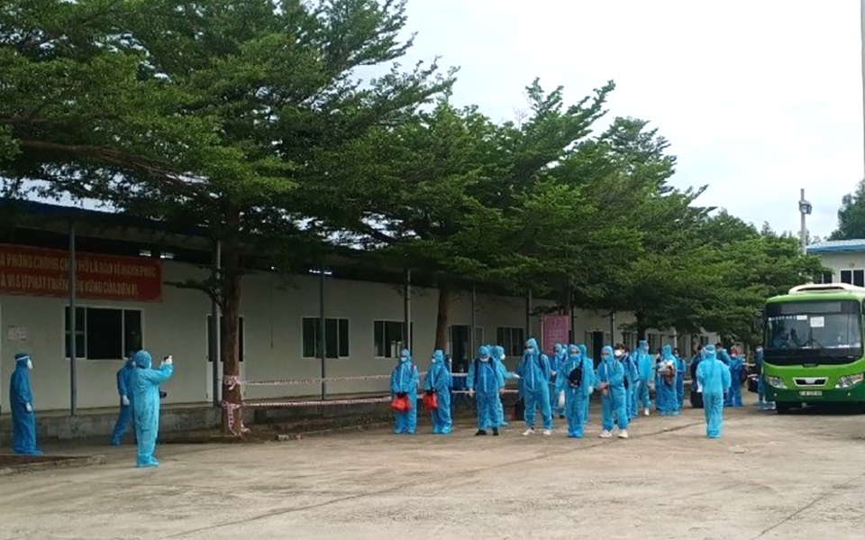 Đồng Nai tiếp nhận, cách ly hơn 300 công dân từ nước ngoài về - 1 Đồng Nai tiếp nhận, cách ly hơn 300 công dân từ nước ngoài về - 1