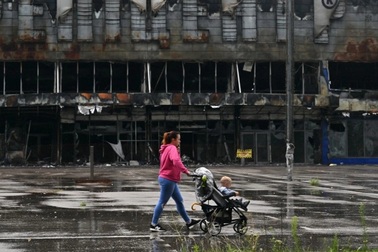 Trào lưu người từ các nước phương Tây sang Ukraine "du lịch chiến tranh"