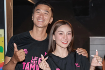 Tú Tri áp lực khi đóng cảnh tình cảm với Quốc Cường trong "Lật mặt 6"