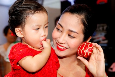 Ốc Thanh Vân: Luôn lựa chọn những gì tốt nhất cho cả gia đình