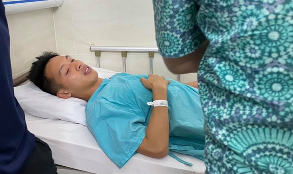 Hoàng Thịnh sẽ không phải đền chi phí chữa trị cho Hùng Dũng? - 1 Hoàng Thịnh sẽ không phải đền chi phí chữa trị cho Hùng Dũng? - 1