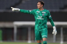 Văn Lâm lần đầu bắt chính, Cerezo Osaka đại thắng CLB Trung Quốc