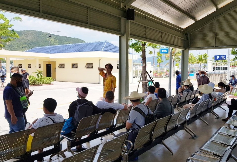 Khách đi tour biển đảo ở Nha Trang bất ngờ tăng vọt trước dịp lễ 30/4 - 1 Khách đi tour biển đảo ở Nha Trang bất ngờ tăng vọt trước dịp lễ 30/4 - 1