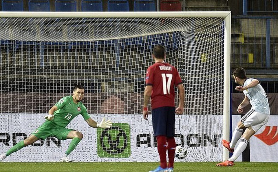 Filip Nguyễn dự bị trong ngày CH Czech thua Scotland - 2 Filip Nguyễn dự bị trong ngày CH Czech thua Scotland - 2
