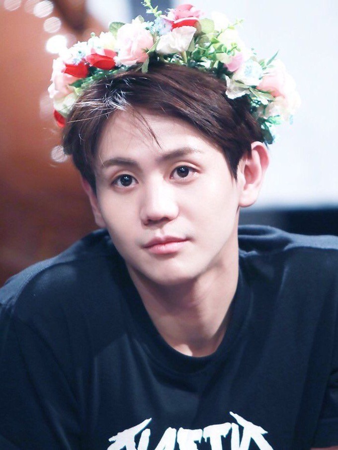 Idol có giọng hát đẹp nhất trong mắt netizen: Jimin, Rosé bị chê vẫn lọt top, EXO chỉ có 1 đại diện nhưng bất ngờ nhất là Jennie - Ảnh 36. Idol có giọng hát đẹp nhất trong mắt netizen: Jimin, Rosé bị chê vẫn lọt top, EXO chỉ có 1 đại diện nhưng bất ngờ nhất là Jennie - Ảnh 36.