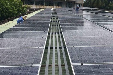 Đà Nẵng lắp đặt thí điểm hệ thống điện năng lượng mặt trời