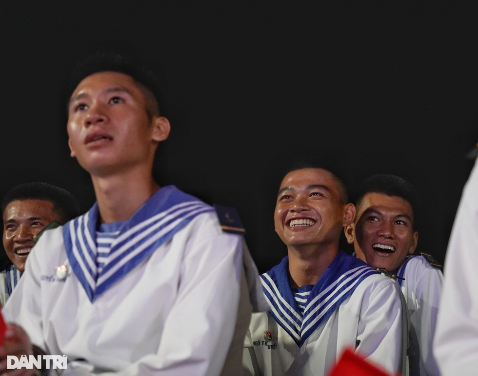Thăm Trường Sa mùa biển lặng - 18 Thăm Trường Sa mùa biển lặng - 18