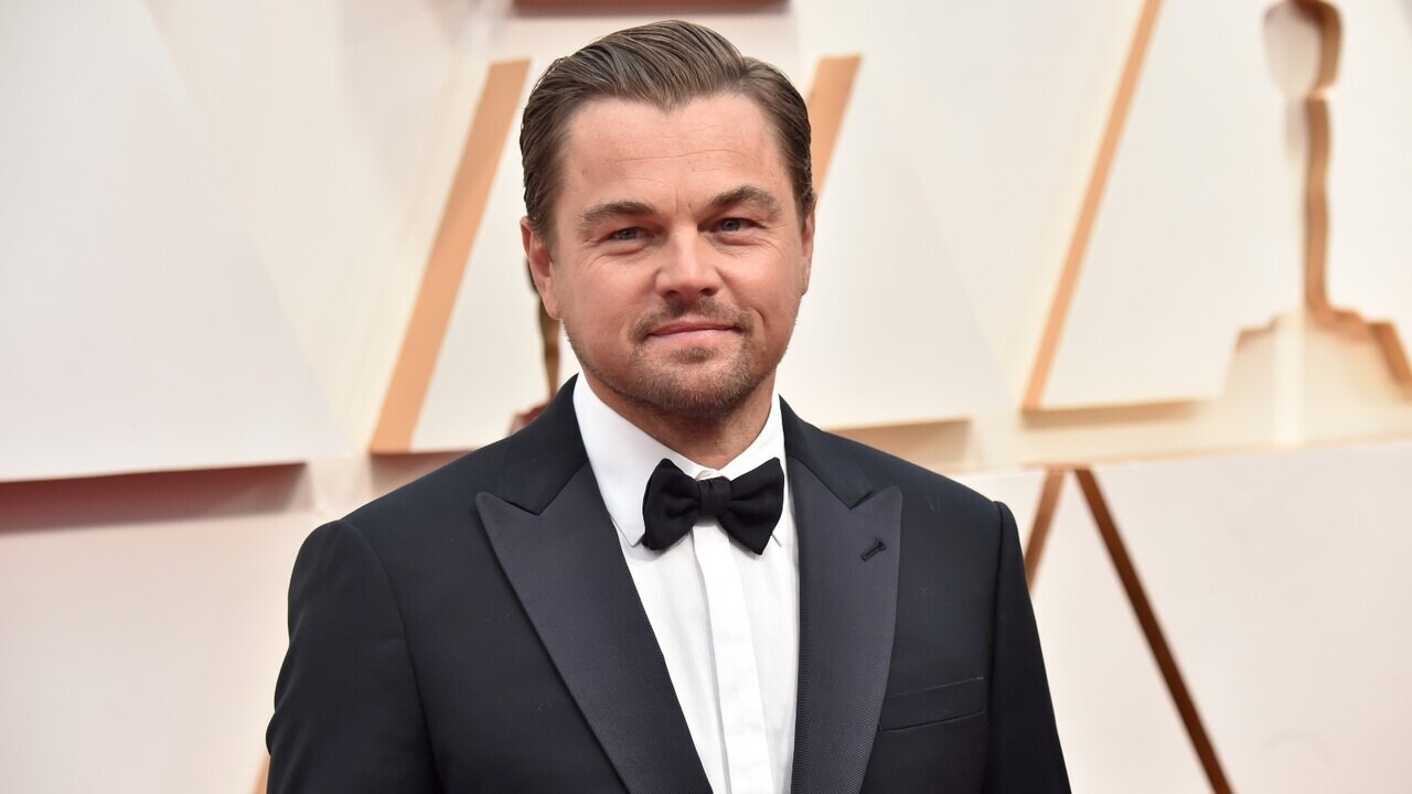 Người mẫu 27 tuổi phá vỡ “luật ngầm tình yêu” của Leonardo DiCaprio - 11 Người mẫu 27 tuổi phá vỡ “luật ngầm tình yêu” của Leonardo DiCaprio - 11