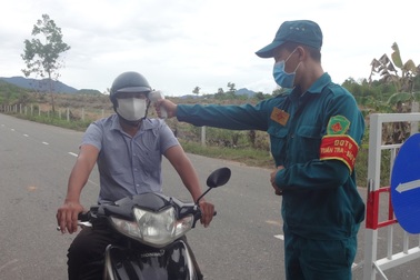 Đà Nẵng: Thanh niên xung kích ra quân chống “giặc” Covid-19