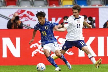 "Messi Nhật Bản" so tài với C.Ronaldo ở Europa League