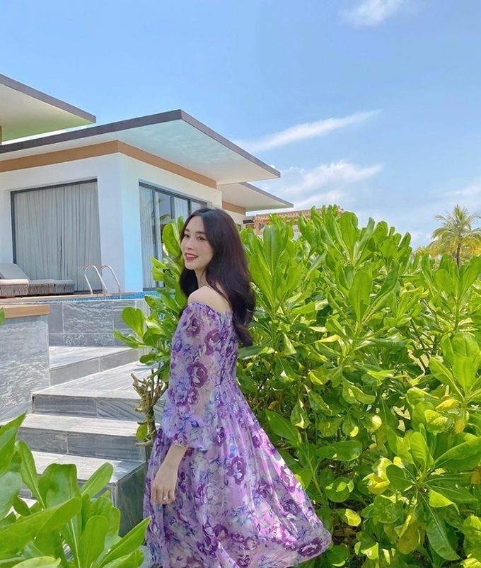 Chọn váy đi biển xinh ngất ngây như mỹ nhân Việt - Ảnh 4.