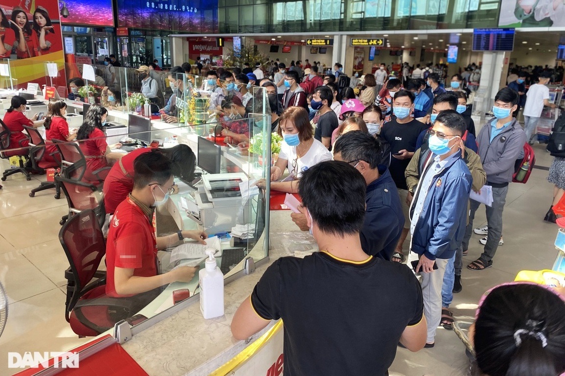 TPHCM tăng gấp 3 lần số F0 trong 7 ngày, điều tra ổ dịch mới ở một tu viện - 1 TPHCM tăng gấp 3 lần số F0 trong 7 ngày, điều tra ổ dịch mới ở một tu viện - 1