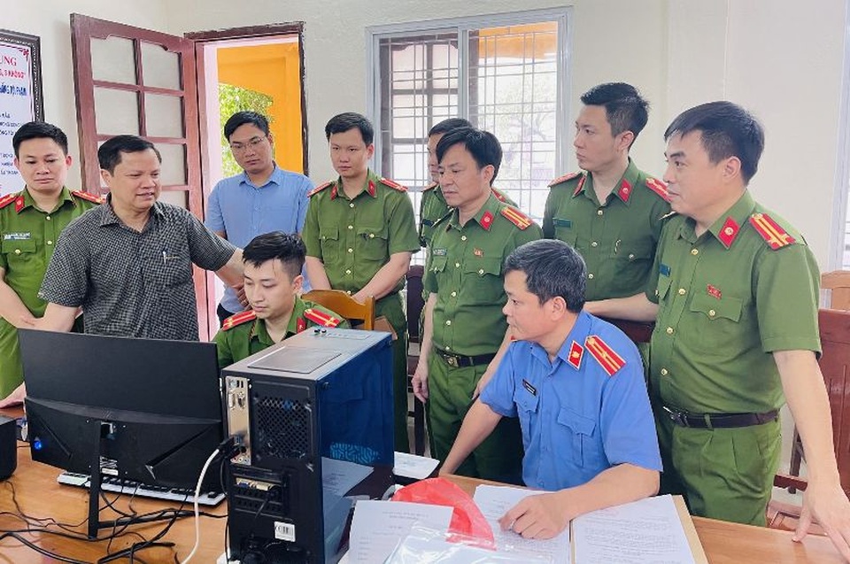Thủ đoạn khiến nhiều người ngã ngửa khi bỗng nhiên trở thành con nợ - 2 Thủ đoạn khiến nhiều người ngã ngửa khi bỗng nhiên trở thành con nợ - 2