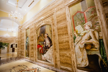 Luxury In Art & D’. Palais Louis: Người giàu hiểu rất rõ giá trị của cuộc sống