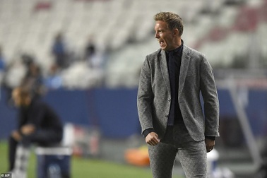 HLV 33 tuổi của Leipzig thừa nhận thua tâm phục khẩu phục PSG