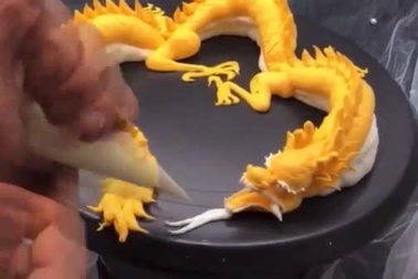 Mãn nhãn với quá trình tạo ra những chiếc bánh siêu đẹp mắt