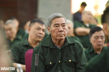 Điều kiện để người có công được ưu tiên mua nhà ở xã hội