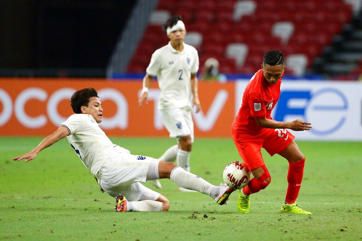 AFC: Tuyển Việt Nam đối đầu Thái Lan là thử thách rất khắc nghiệt - 2