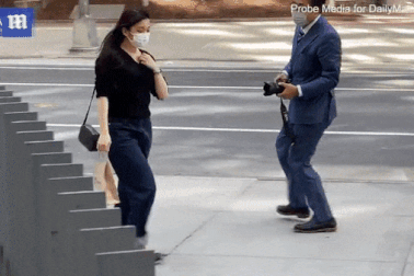 Cuộc sống muôn vàn khó khăn của công chúa Nhật "từ bỏ tất cả vì tình yêu"