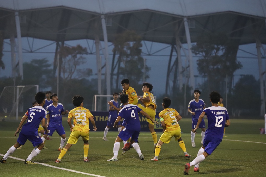 U17 SL Nghệ An, U17 Viettel vào tứ kết giải U17 Quốc gia - 2 U17 SL Nghệ An, U17 Viettel vào tứ kết giải U17 Quốc gia - 2