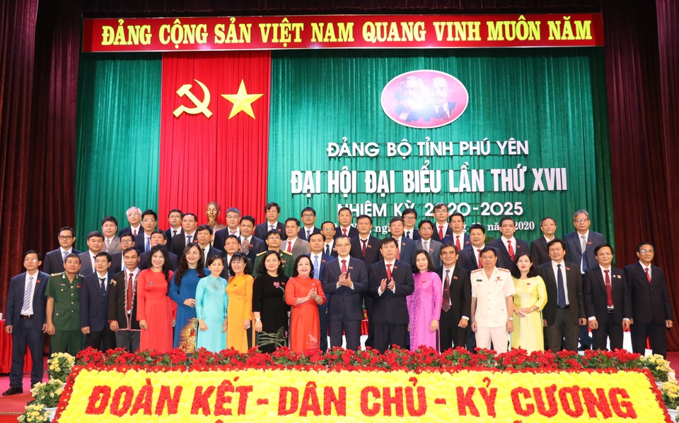 Đảng bộ tỉnh Phú Yên: Đột phá thúc đẩy tỉnh nhà phát triển nhanh - bền vững - 1 Đảng bộ tỉnh Phú Yên: Đột phá thúc đẩy tỉnh nhà phát triển nhanh - bền vững - 1