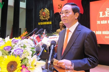 Chủ tịch nước trao Huân chương Quân công cho Học viện An ninh