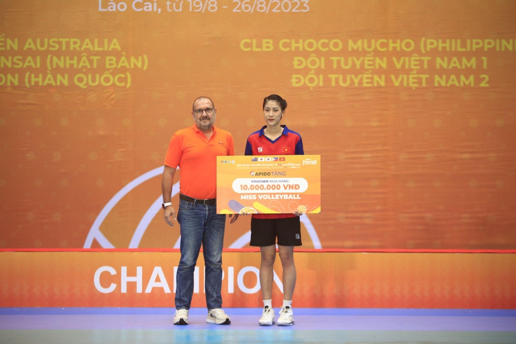 Thương hiệu Rapido trao thưởng 400 triệu đồng cho đội vô địch VTV Cup Ferroli 2023 - 3 Thương hiệu Rapido trao thưởng 400 triệu đồng cho đội vô địch VTV Cup Ferroli 2023 - 3