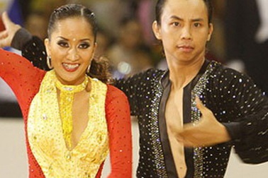 Khánh Thi -  Chí Anh “tái hợp”