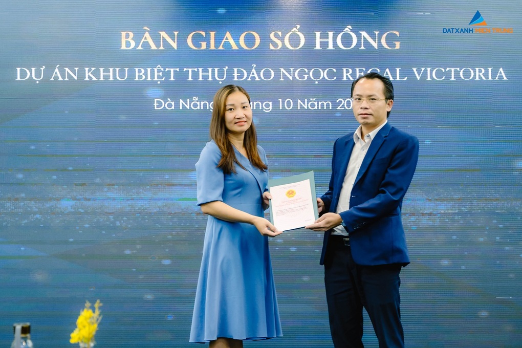 Đất Xanh Miền Trung bàn giao sổ hồng dự án Regal Victoria sau 8 tháng xây dựng - 1 Đất Xanh Miền Trung bàn giao sổ hồng dự án Regal Victoria sau 8 tháng xây dựng - 1