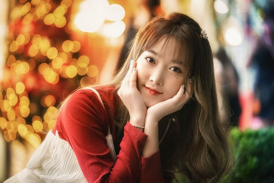 Cô gái có tên đẹp như người cuốn hút trong bộ ảnh đón Giáng sinh - 3