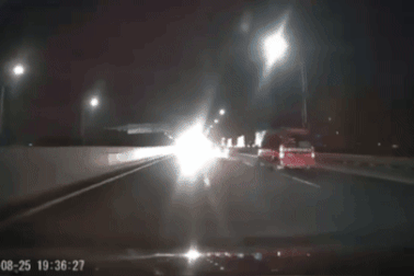 Xử phạt tài xế đi ngược chiều ở làn 120km/h cao tốc Hà Nội - Hải Phòng