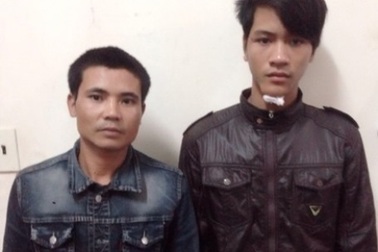 Bắt khẩn cấp 2 nam thanh niên chém gục một người tại đám cưới