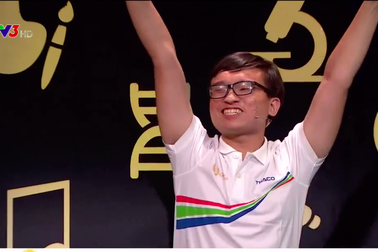 Nam sinh TP.HCM bứt phá, chiến thắng cuộc thi Tháng Olympia