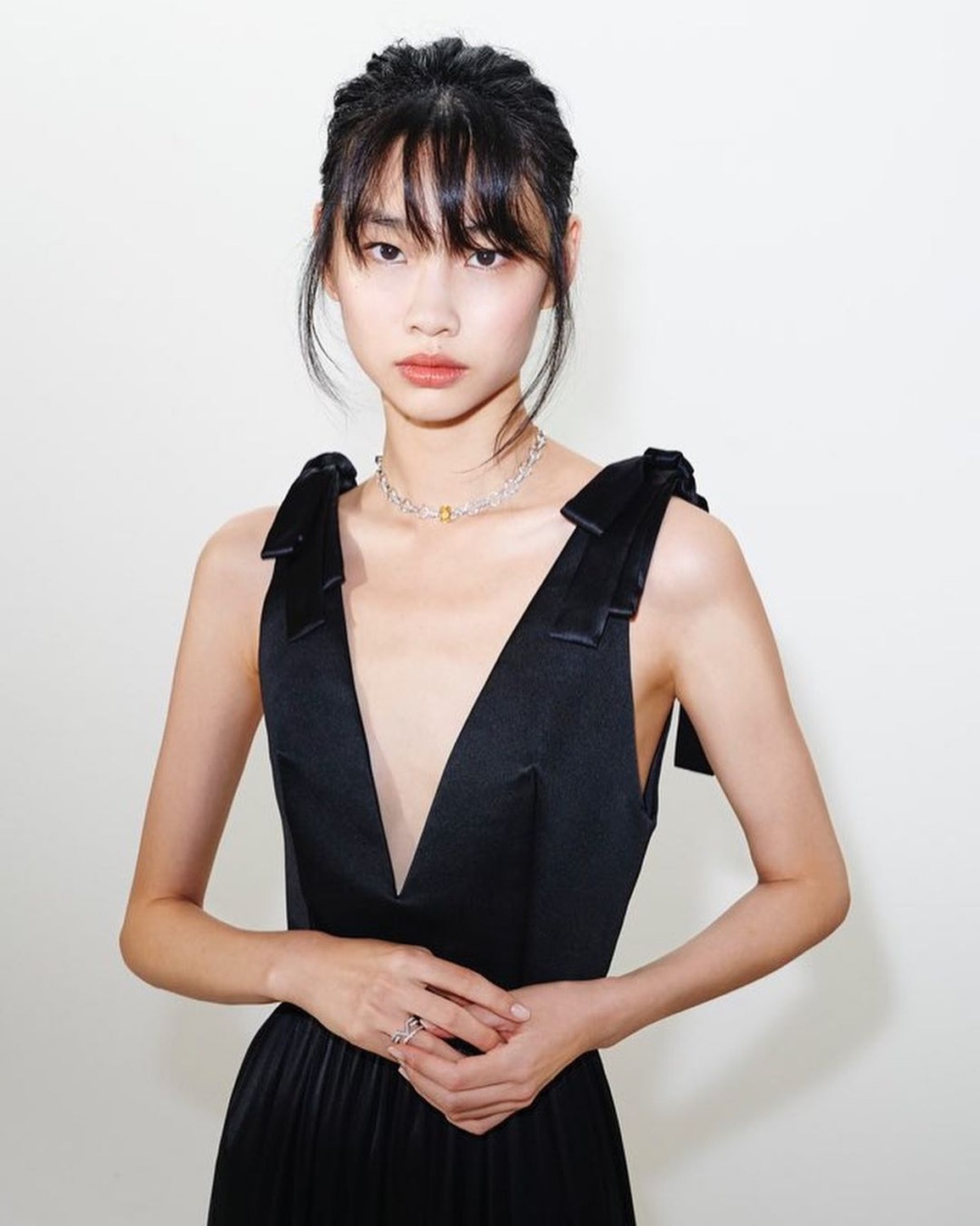 Jung Ho Yeon của Trò chơi con mực lộ dáng gầy gò, tiều tụy - 2 Jung Ho Yeon của Trò chơi con mực lộ dáng gầy gò, tiều tụy - 2