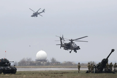 Moscow: NATO đang chuẩn bị cho xung đột với Nga