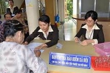 Đóng BHXH 15 năm có được về hưu trước tuổi không?