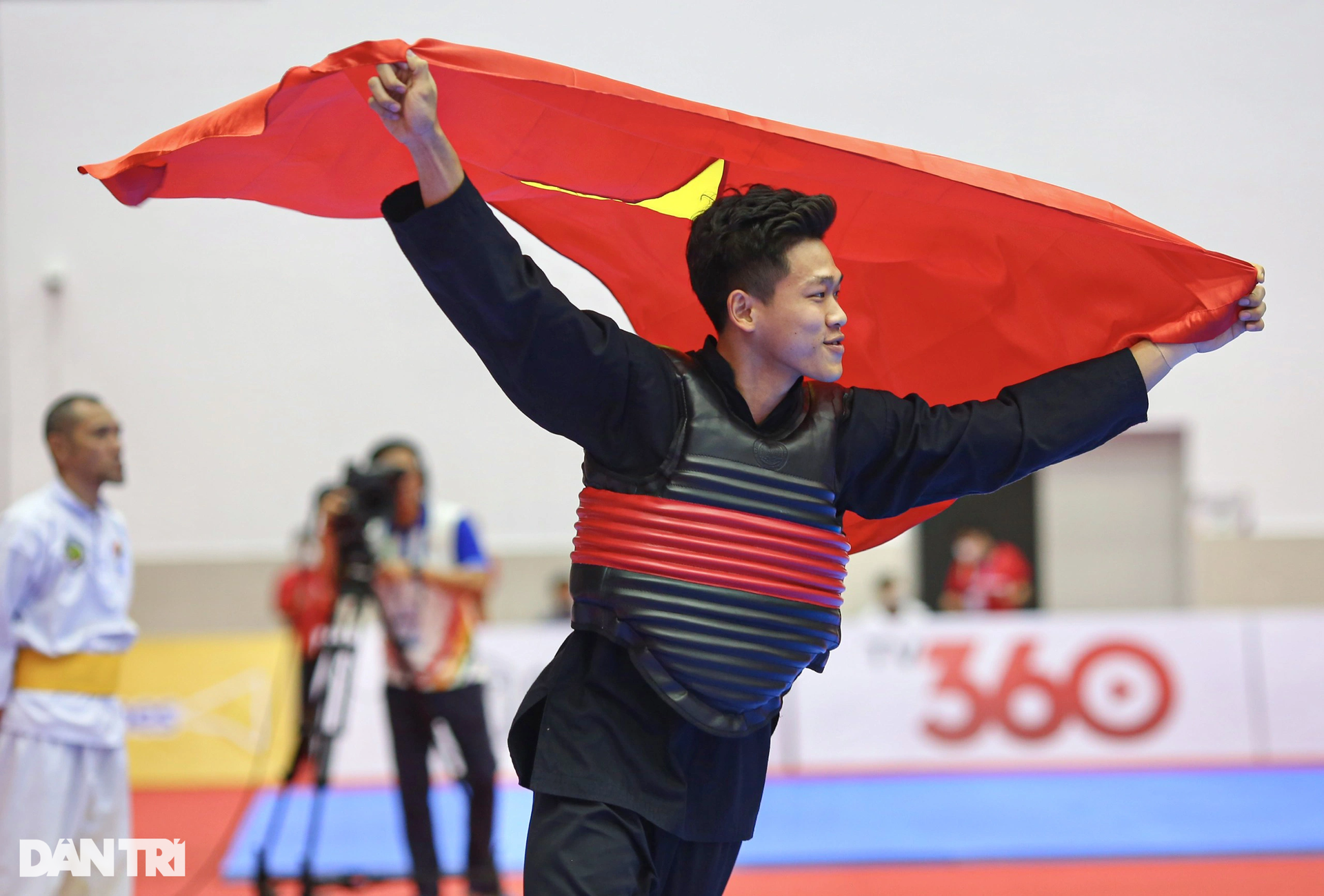 Khoảnh khắc bùng nổ cơn mưa vàng Pencak Silat tại SEA Games 31 - 14 Khoảnh khắc bùng nổ cơn mưa vàng Pencak Silat tại SEA Games 31 - 14