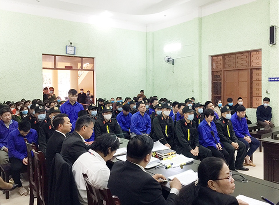 6 người bị lĩnh án tử hình trong đường dây mua bán 476 bánh heroin - 1 6 người bị lĩnh án tử hình trong đường dây mua bán 476 bánh heroin - 1