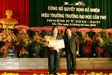 ĐH Cần Thơ có hiệu trưởng mới