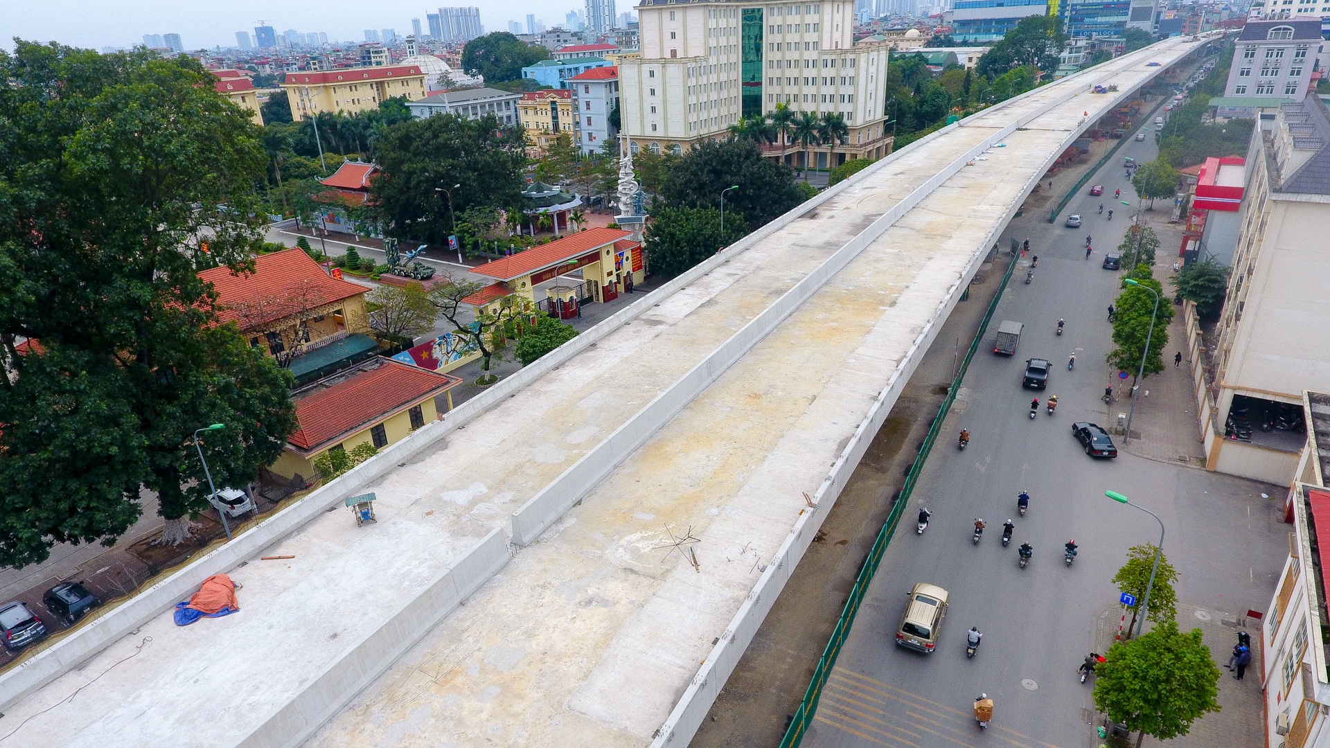 Đại công trường trên cao 9.400 tỷ xuyên đường cong mềm mại ở Hà Nội - 10