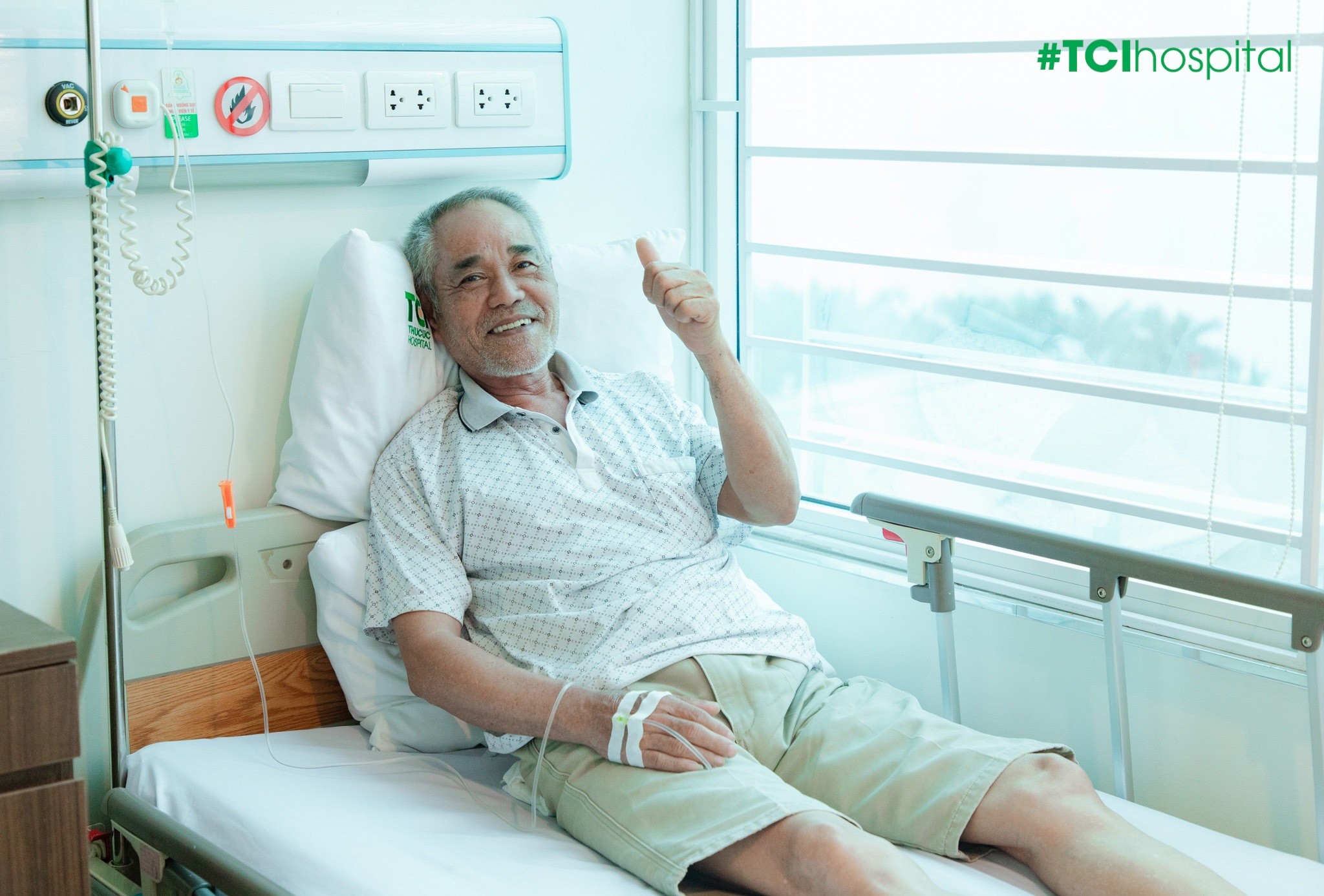 Do dự không cắt 12 polyp đại tràng, bệnh nhân 70 tuổi cấp cứu sau nửa năm - 2
