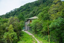 Khám phá Bạch Mã: Khu nghỉ dưỡng siêu đẹp bị lãng quên