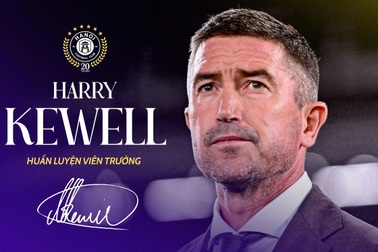 Cựu danh thủ Liverpool Harry Kewell dẫn dắt CLB Hà Nội
