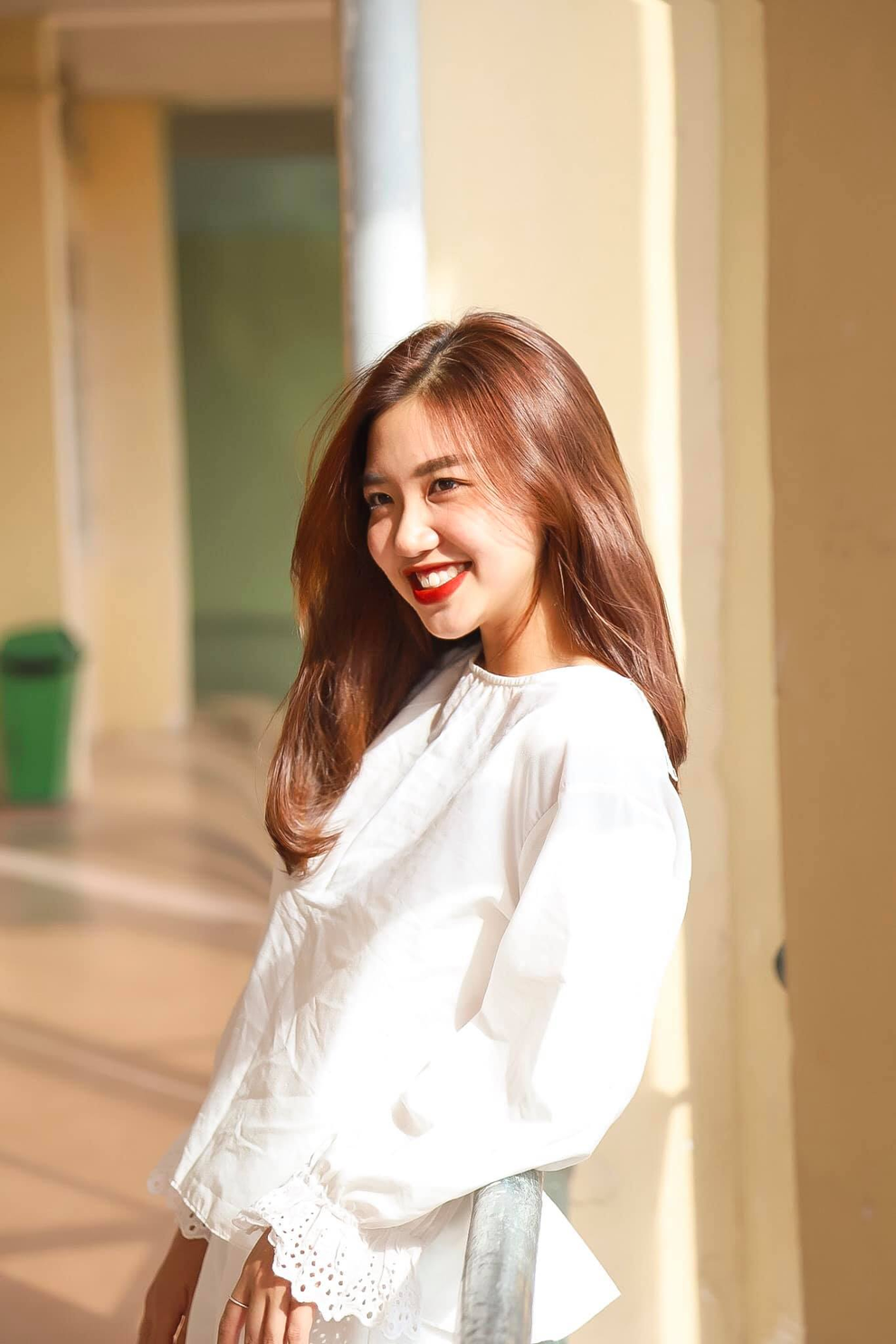Hot girl báo chí Đặng Thị Hà Vy: Vượt qua trầm cảm để tìm lại chính mình - 8 Hot girl báo chí Đặng Thị Hà Vy: Vượt qua trầm cảm để tìm lại chính mình - 8