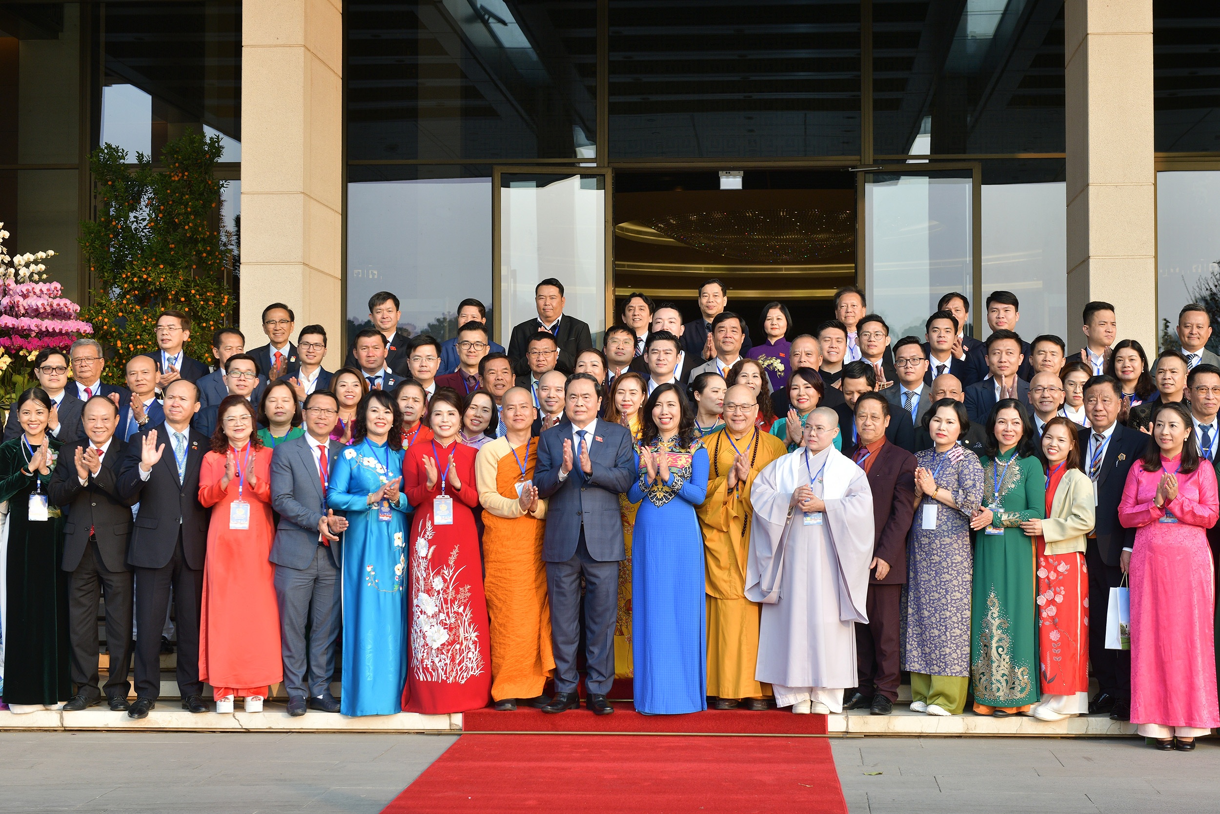 Chủ tịch Quốc hội Trần Thanh Mẫn gặp mặt đoàn kiều bào tiêu biểu - 2 Chủ tịch Quốc hội Trần Thanh Mẫn gặp mặt đoàn kiều bào tiêu biểu - 2